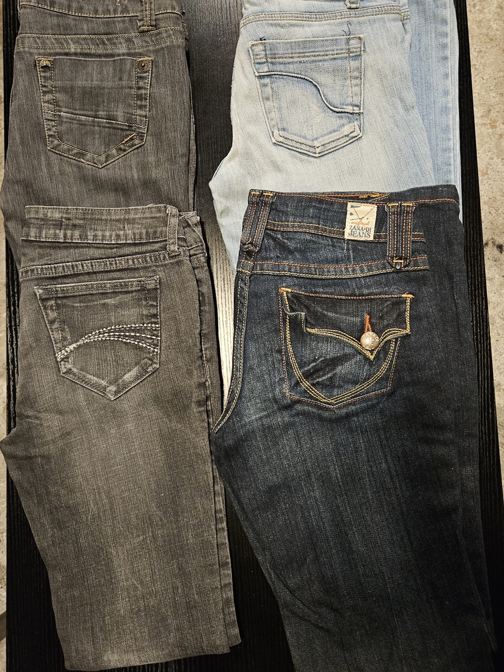 Assorted Women’s Jeans - Bundle Deal